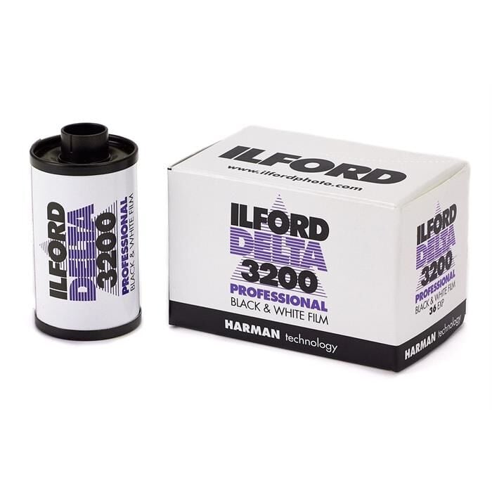 Ilford Delta 3200 36 Pozluk Siyah Beyaz Negatif Film (SKT: 11-2026)