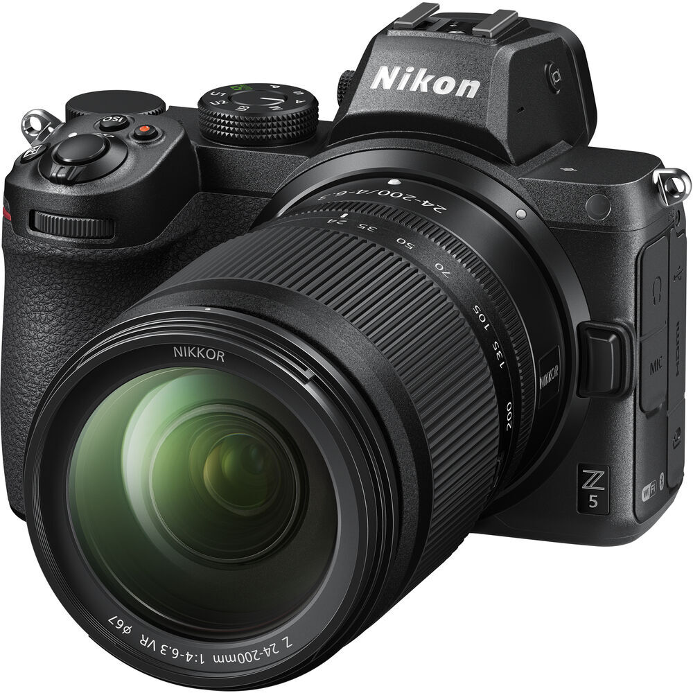 Nikon Z5 24-200mm f/4-6.3 Kit