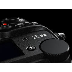 Nikon Z6 III 24-120mm f/4 S Kit (27.500 TL Geri Ödeme)
