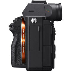 Sony A7R IIIA Gövde