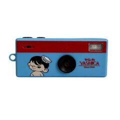 Yashica x Funtastic Anahtarlık Kamera (YASHICA Boy Adventure)